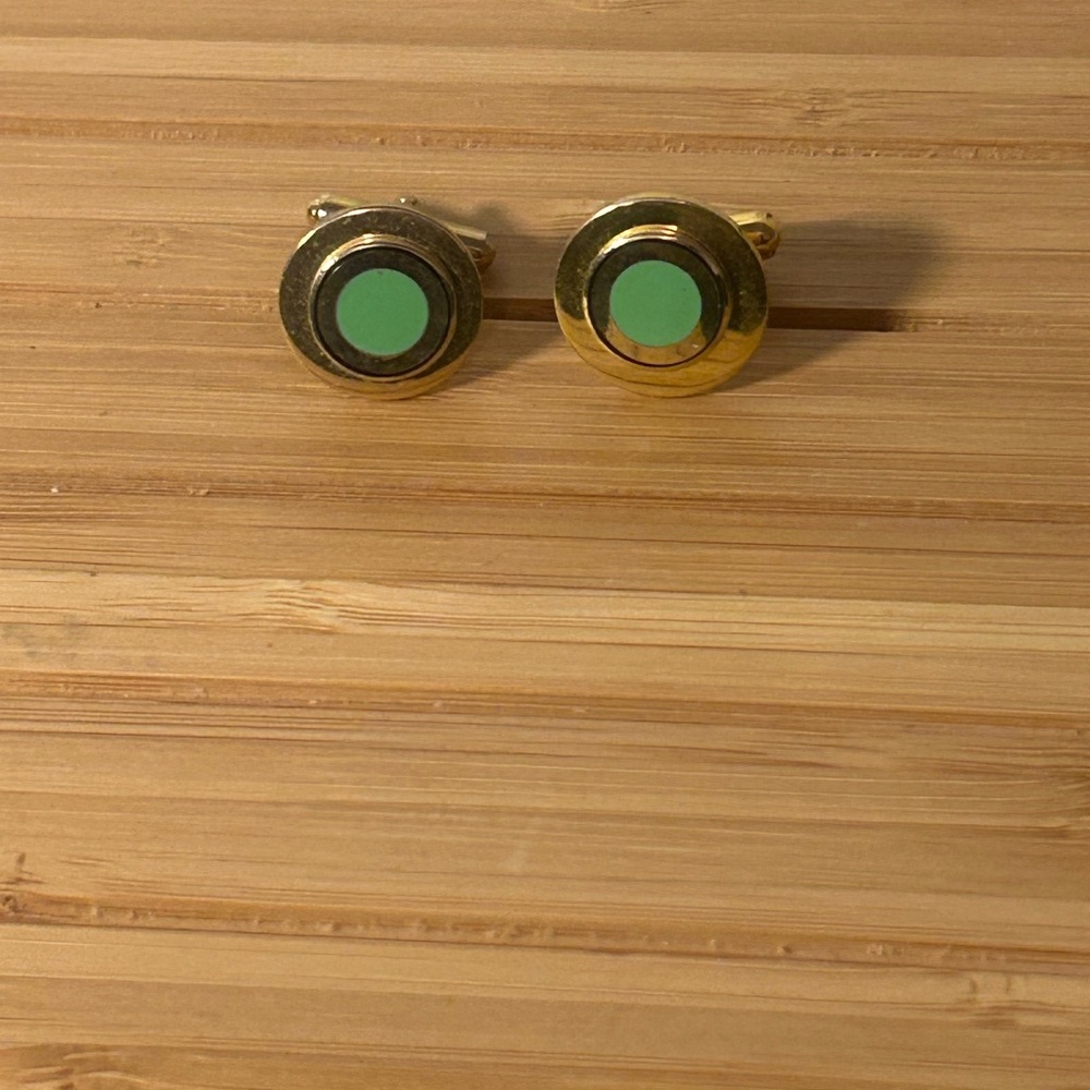 Gold-Tone Green Center Round Cufflinks